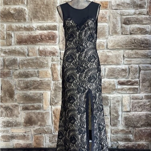 🖤Miusol,STUNNING Vintage Floral Lace, Sheer Open Back. Perfect Condition,Size S - Picture 6 of 13